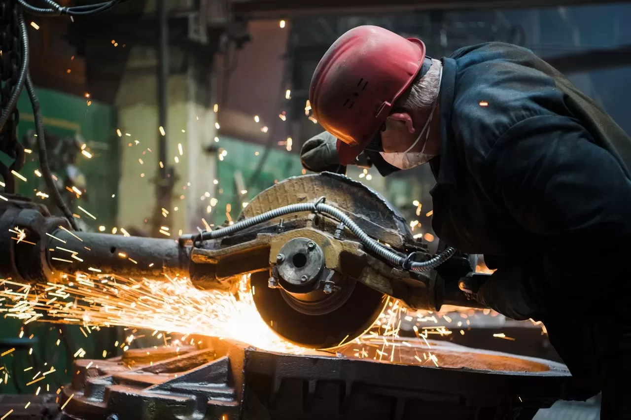 12UY0083-3/02 Metal Kesimci (SEVİYE 3)