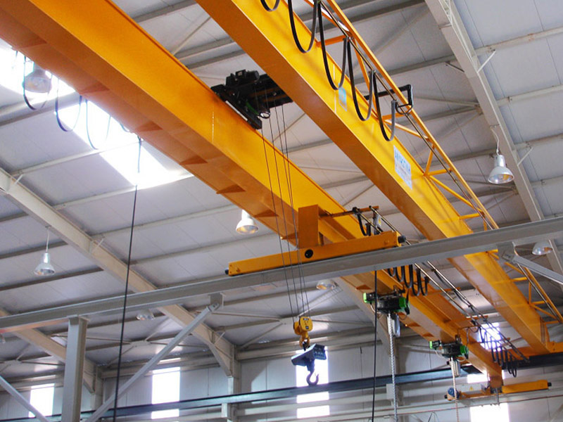 15UY0205-3/01 Köprülü Vinç Operatörü